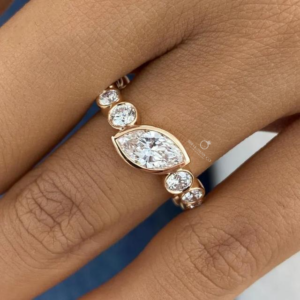 Elegant Rose Gold Marquise Cut Lab Grown Diamond Bezel Set Round Side Stone Engagement Ring for Women Fine Jewelry For Her